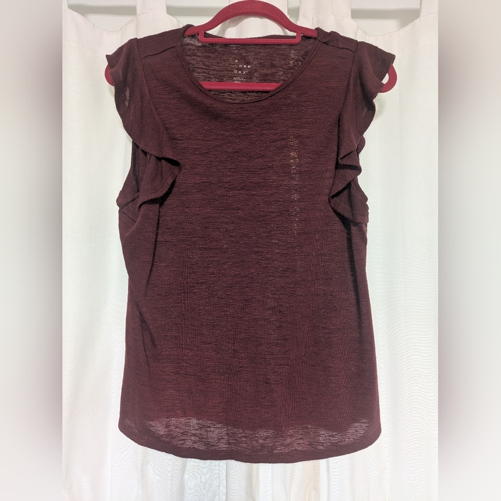 a new day | Maroon Short Sleeve Top